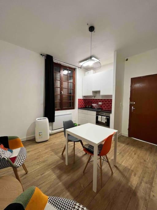 2 Room Flat Toulouse Luaran gambar